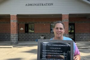 IMG_8024-62eef47916f0952a0f25154baac91430 IMG_8024-62eef47916f0952a0f25154baac91430